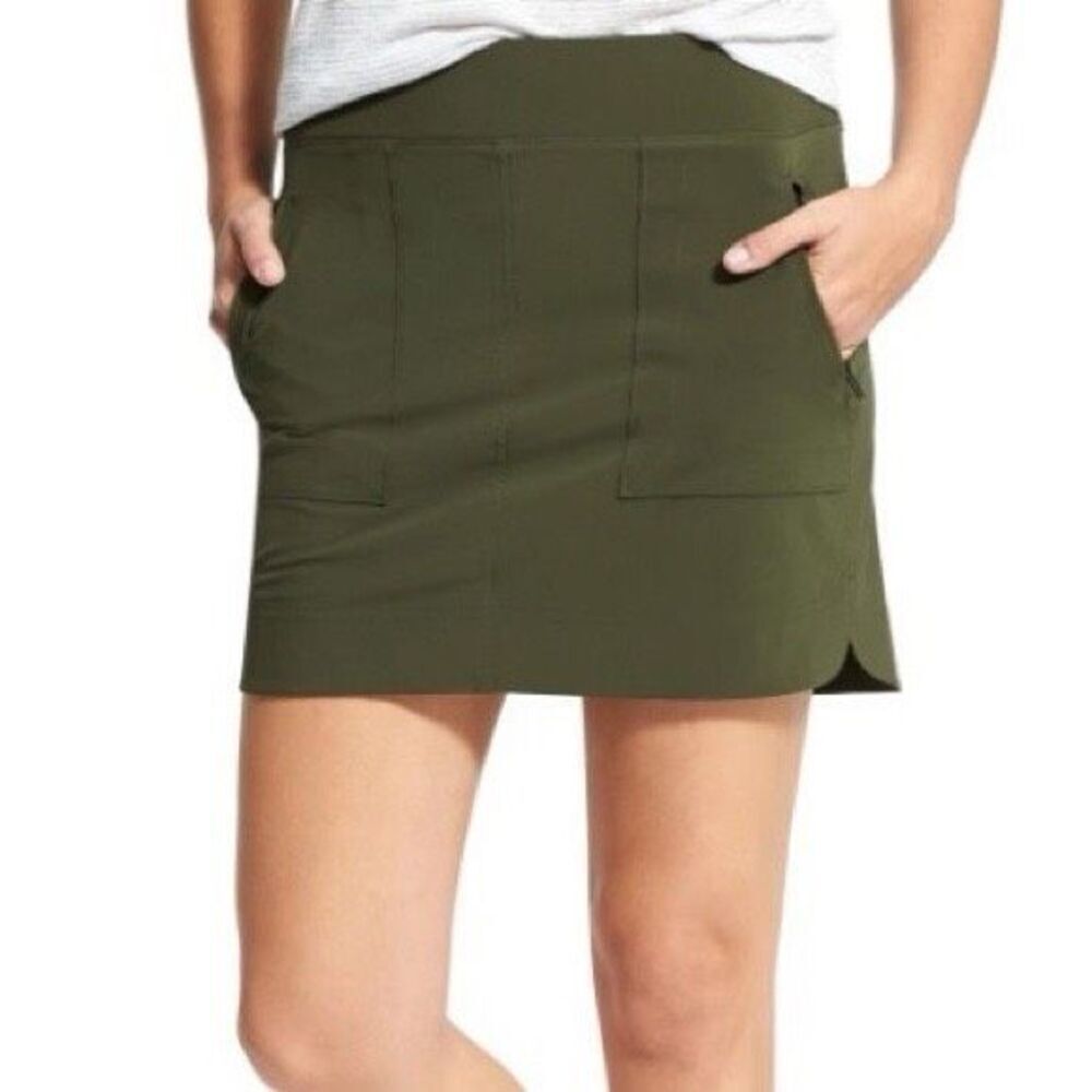 ✨Athleta Chelsea Cargo Green Sz 4 Skort✨